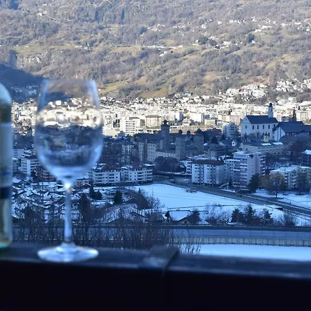 アパート Cosy In Brig-glis *